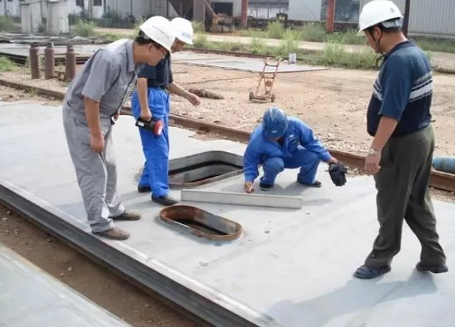 Steel box girder beams Steel box girder beams